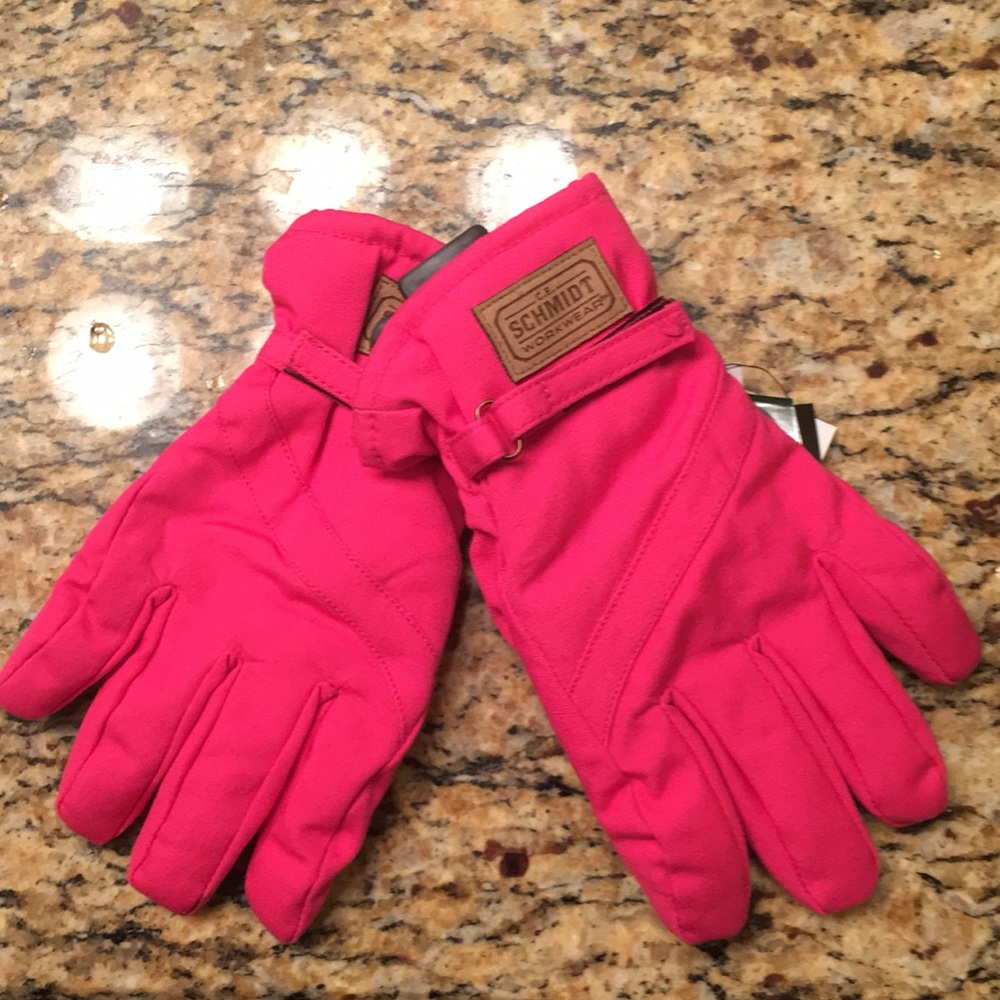 3/$10 🧡 Pink waterproof gloves